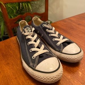 CONVERSE Blue Low Top